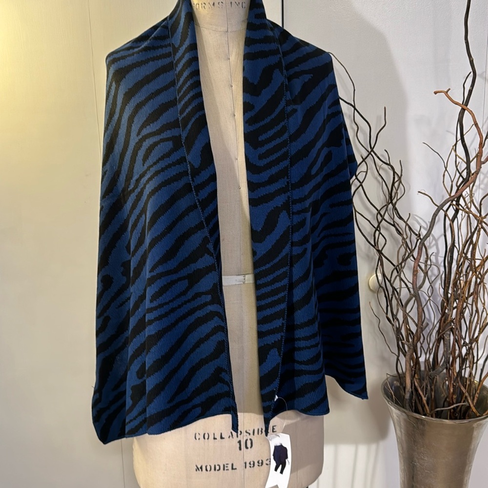 Cruise Club, black and blue zebra striped shawl/scarf - Picture 1 of 4